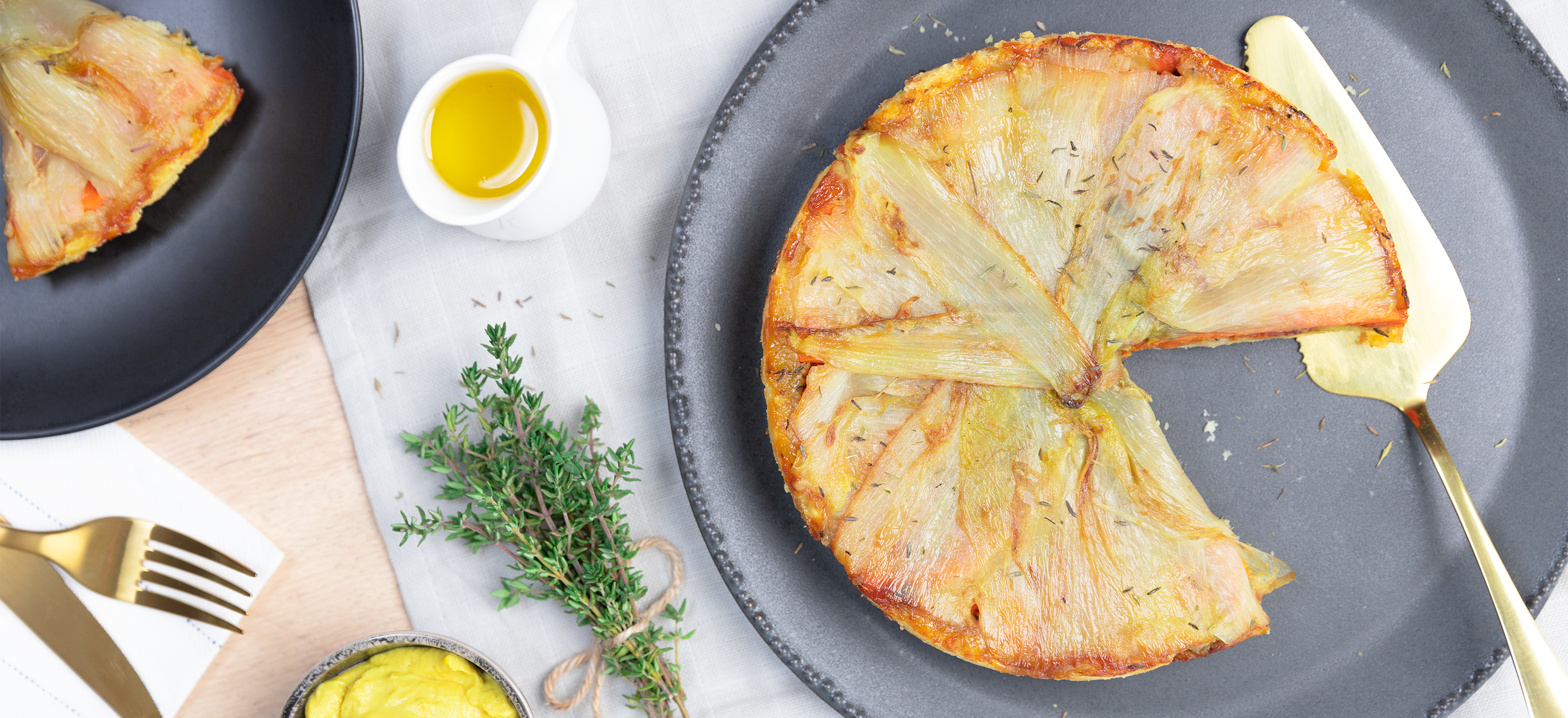 Tarte tatin met witlof, mosterd en zoete aardappel